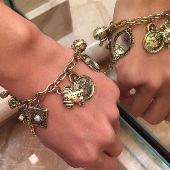 Alice Wonderland Bracelet, Frog, Mirror, Tea Pot Charm Bracelet - Picture 2 of 3